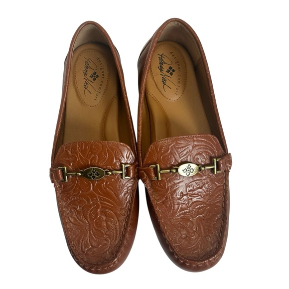 Patricia Nash Women’s Cognac Trevi Tooled Leather Moccasin Loafers- Size 9 - Picture 1 of 12